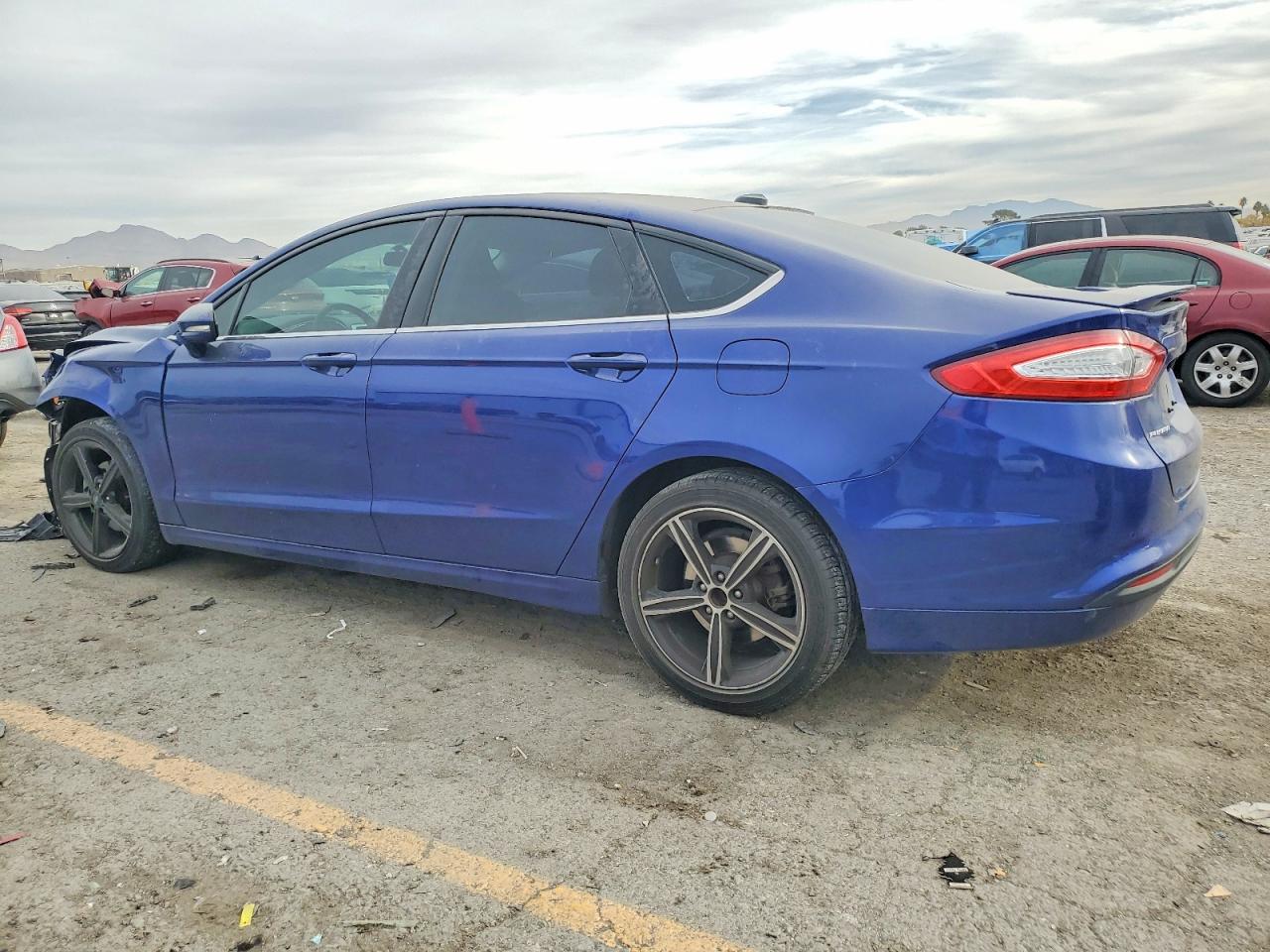 2016 FORD FUSION SE photo 2
