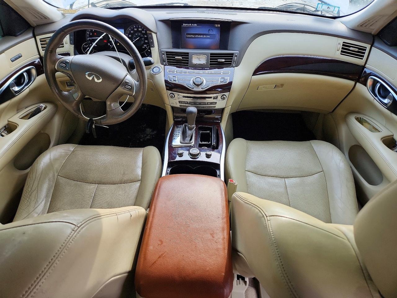 2011 INFINITI M37 X photo 8
