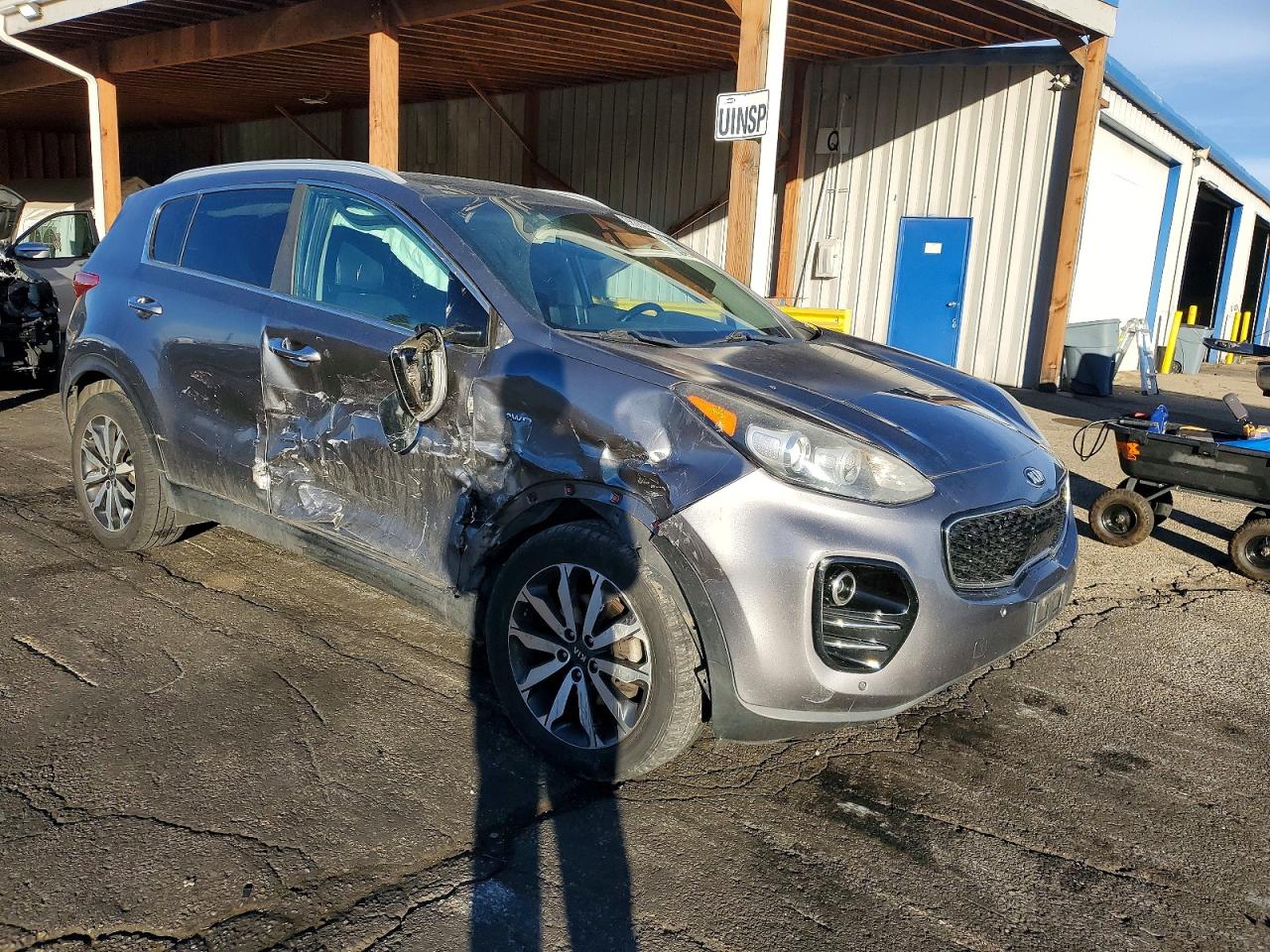 2017 KIA SPORTAGE EX photo 4