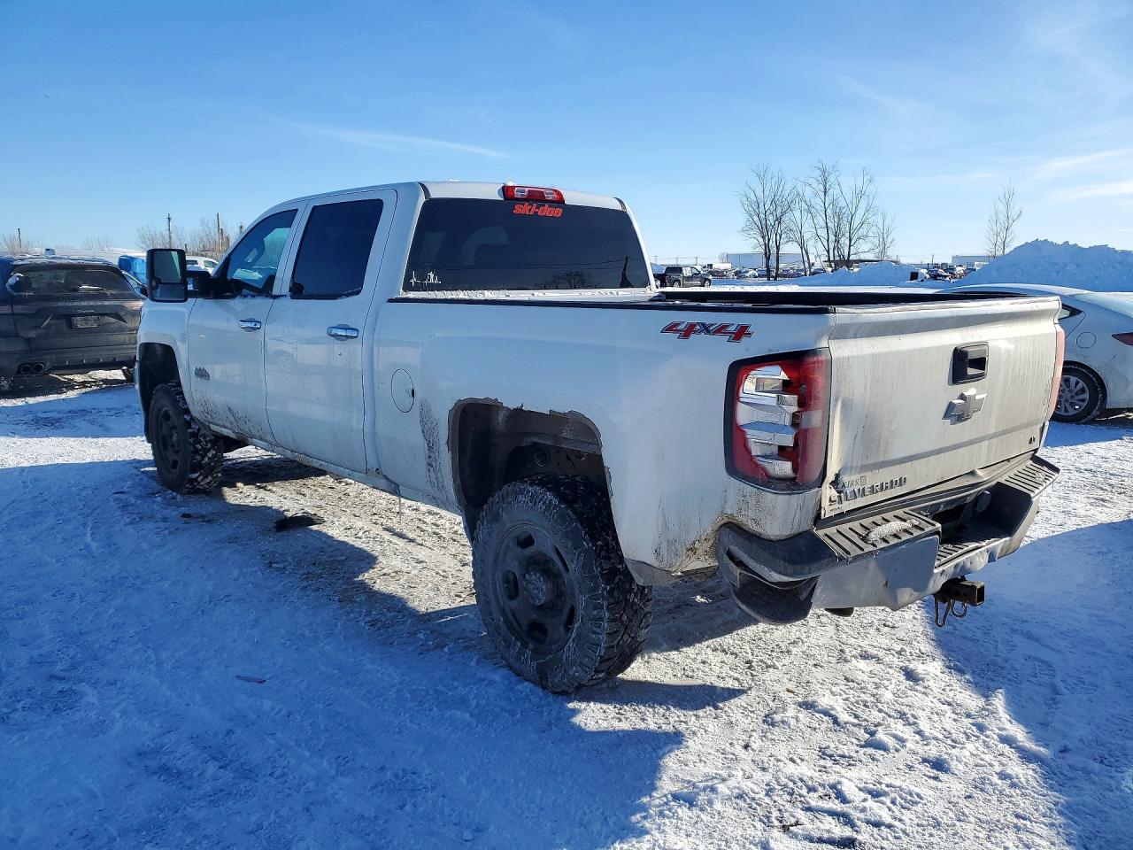 2015 CHEVROLET SILVERADO K2500 HEAVY DUTY LT photo 3