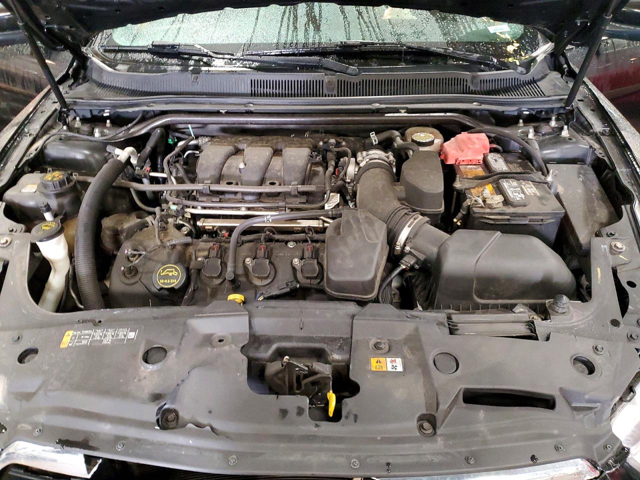 2015 FORD TAURUS SEL photo 11