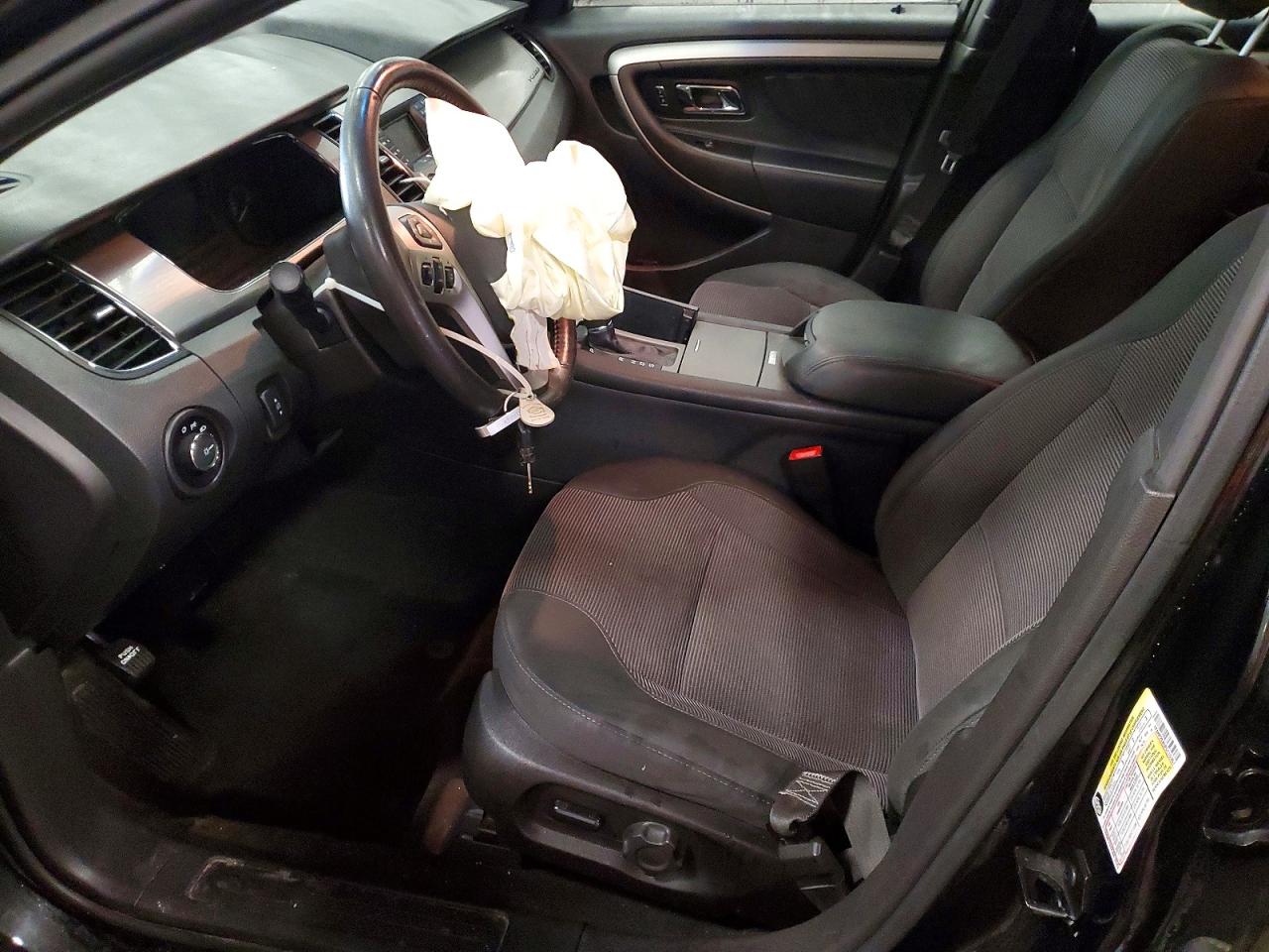 2015 FORD TAURUS SEL photo 7