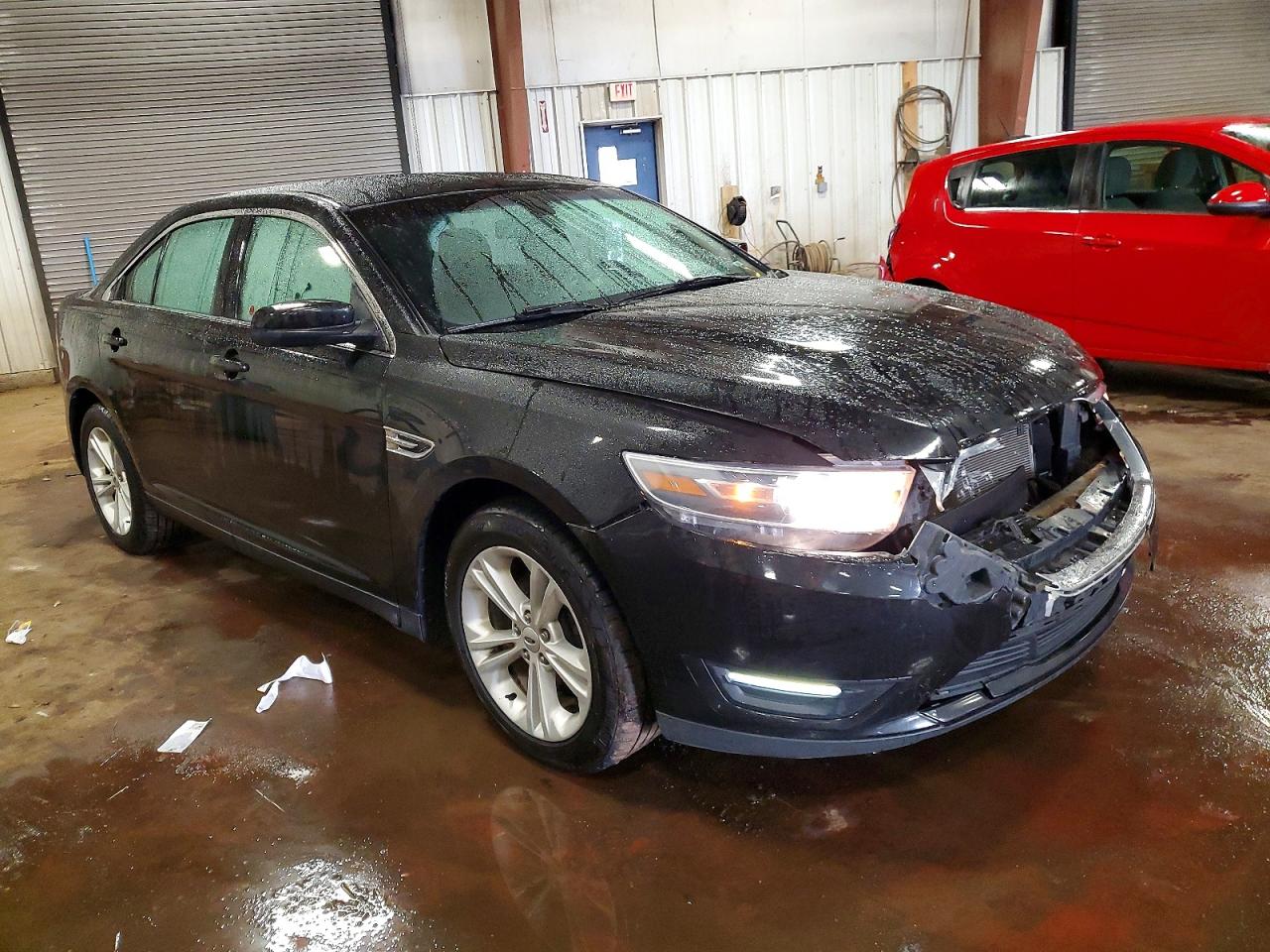 2015 FORD TAURUS SEL photo 4