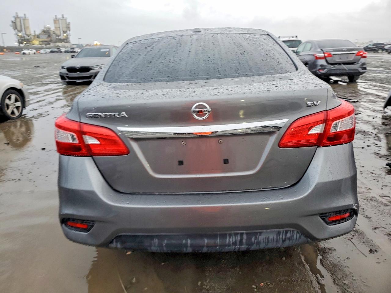 2017 NISSAN SENTRA S photo 6