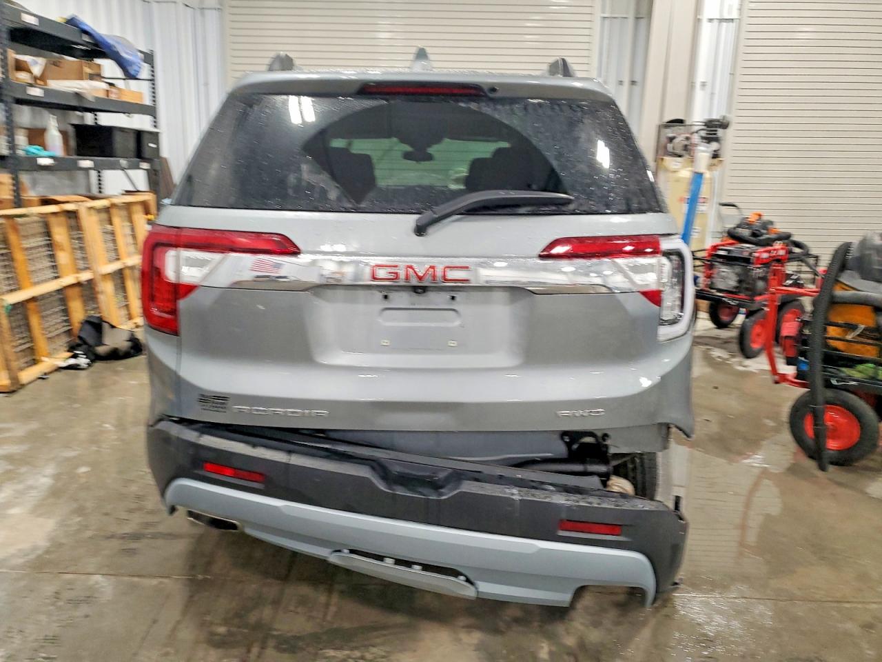 2023 GMC ACADIA SLE photo 11
