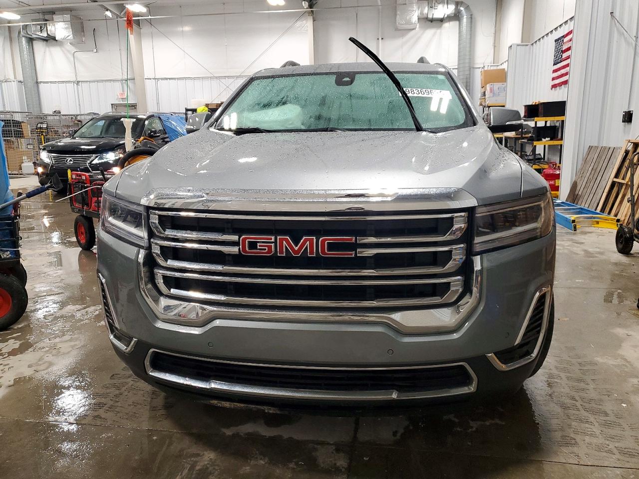 2023 GMC ACADIA SLE photo 9