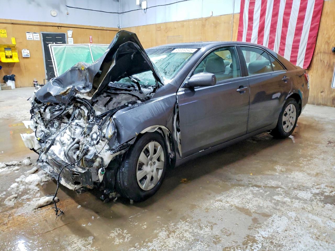 2010 TOYOTA CAMRY