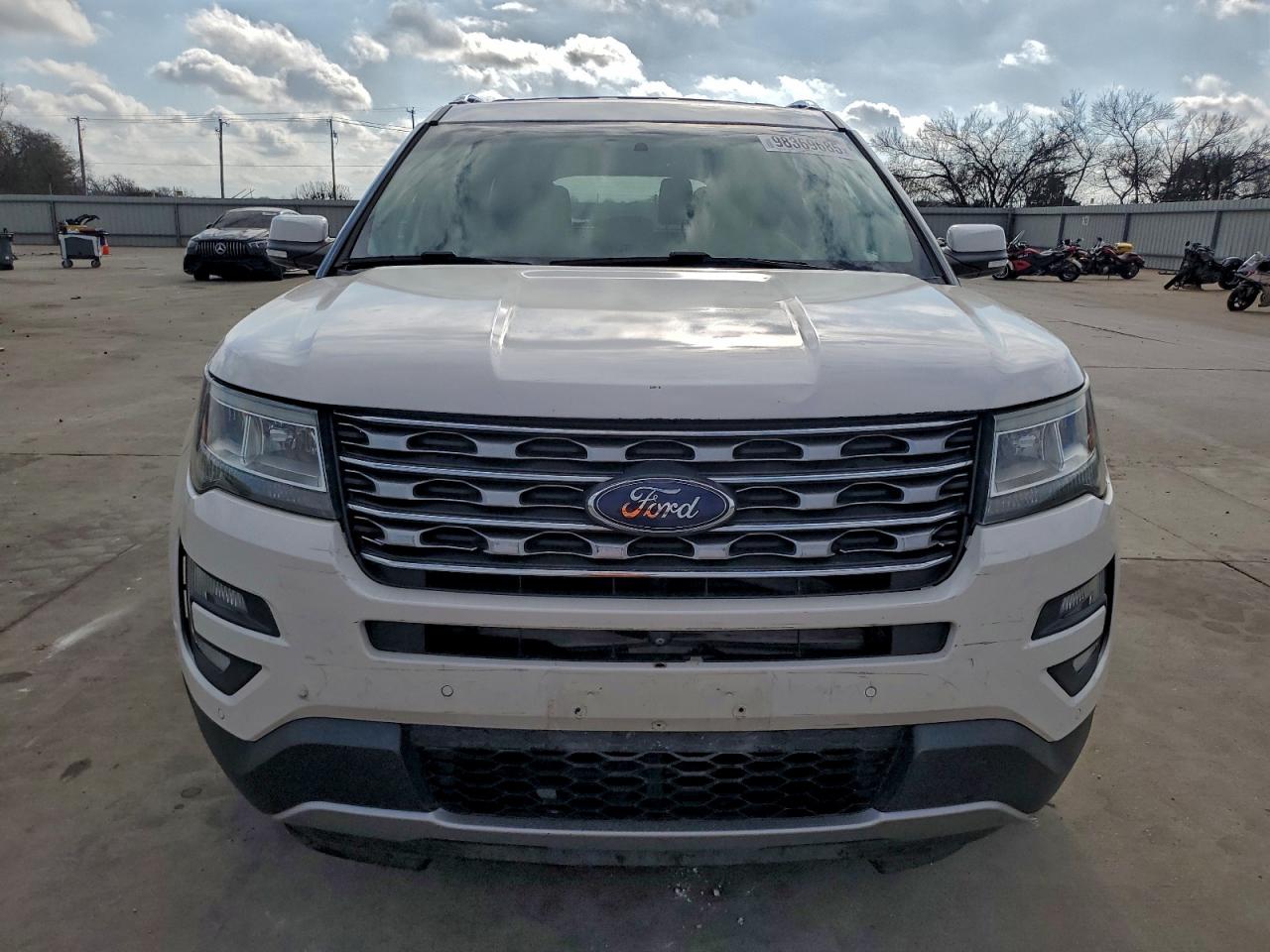 2017 FORD EXPLORER LIMITED photo 5