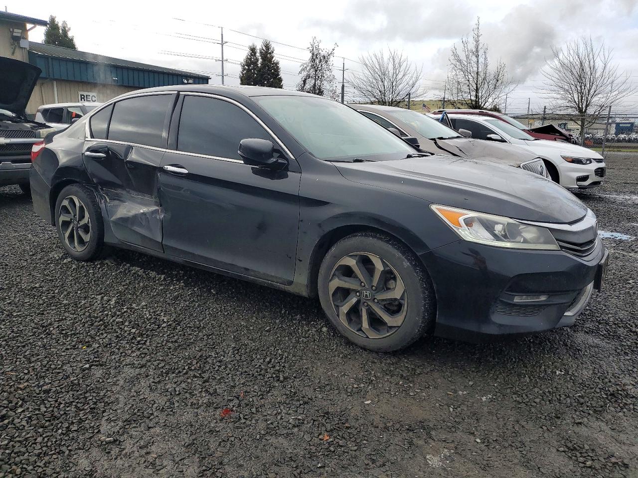2016 HONDA ACCORD EXL photo 4