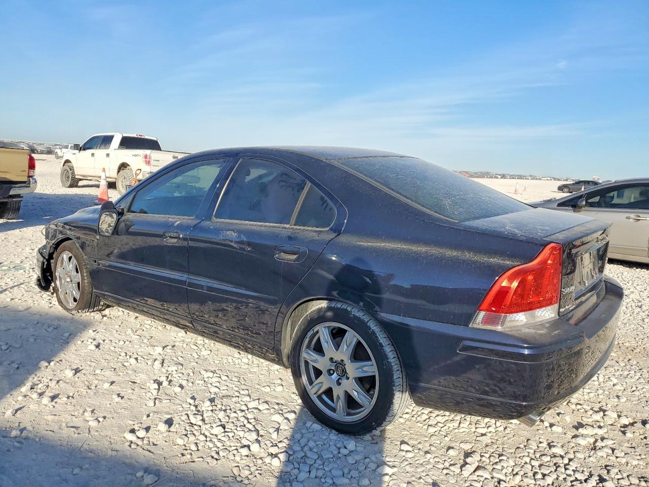 2005 VOLVO S60 2.5T photo 2