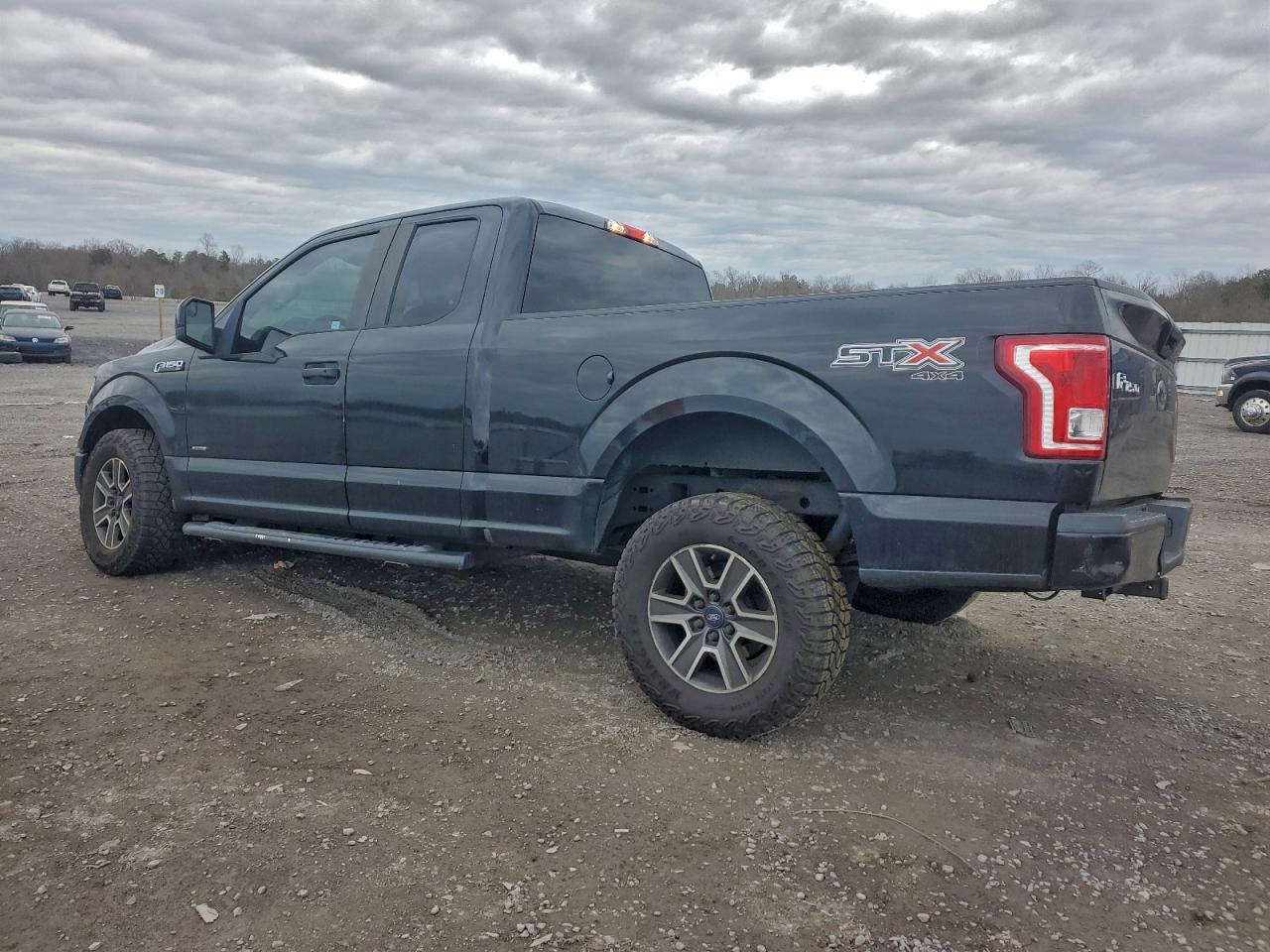 2017 FORD F150 SUPER CAB photo 2
