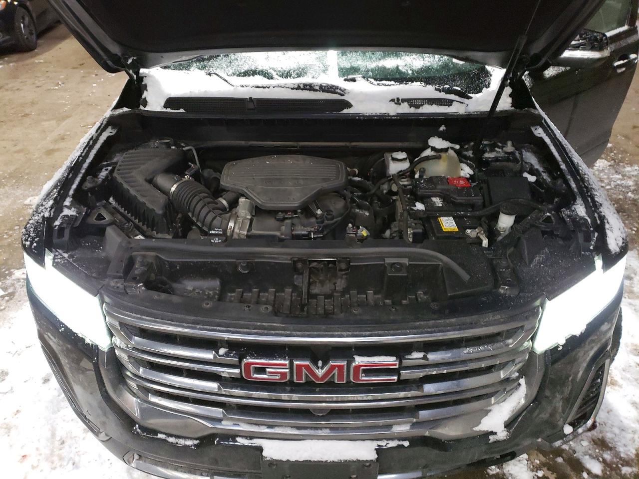 2021 GMC ACADIA AT4 photo 12