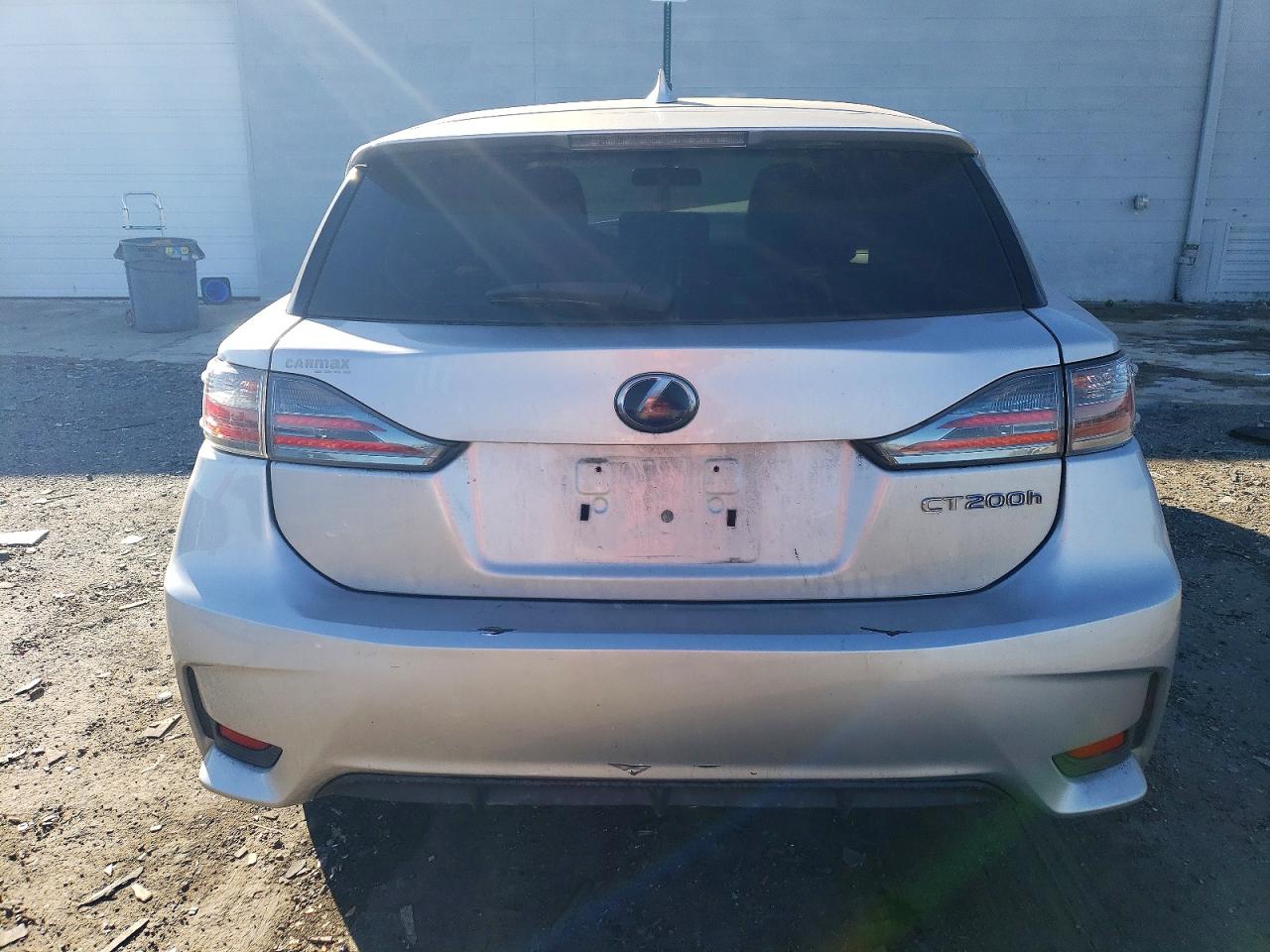 2015 LEXUS CT 200 photo 11