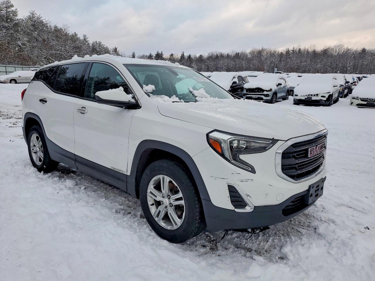 2018 GMC TERRAIN SLE photo 4