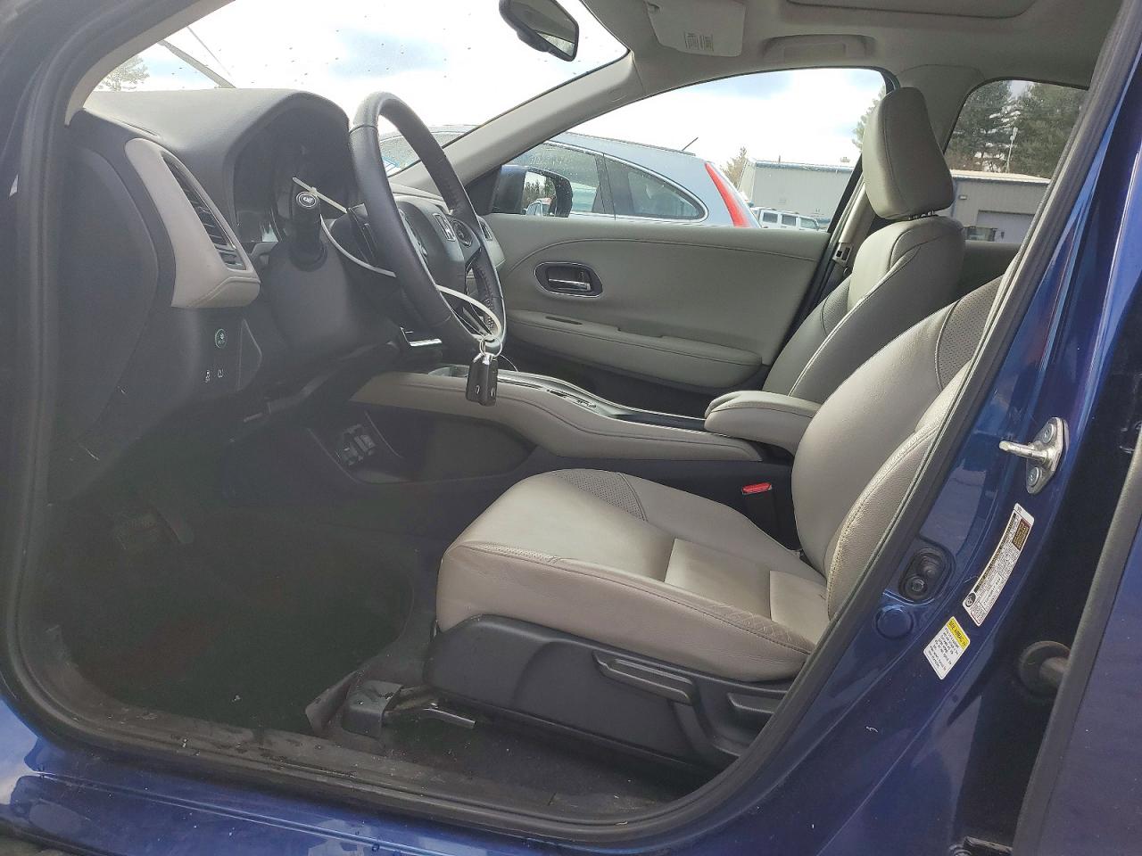 2016 HONDA HR-V EXL photo 7