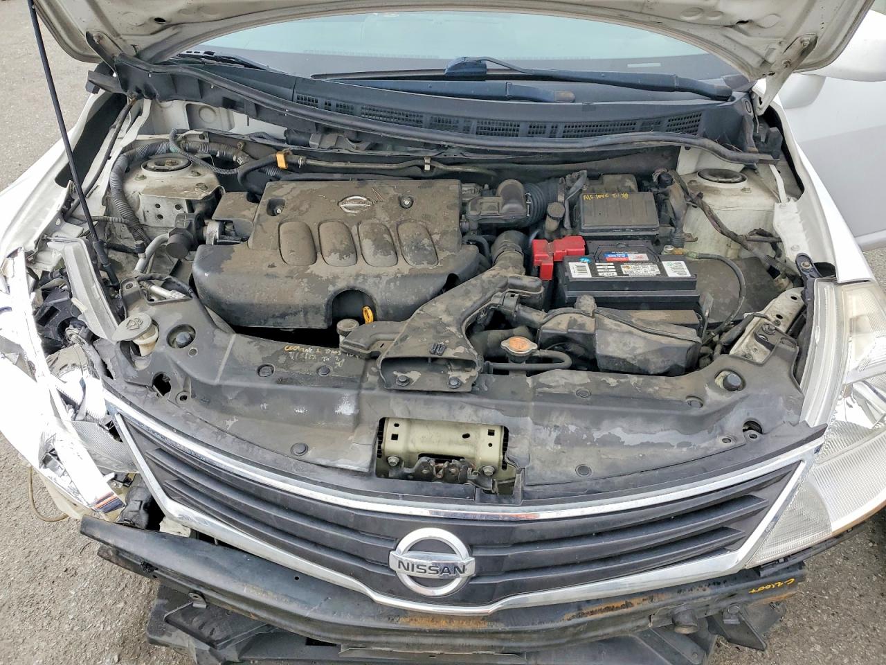 2011 NISSAN VERSA S photo 11
