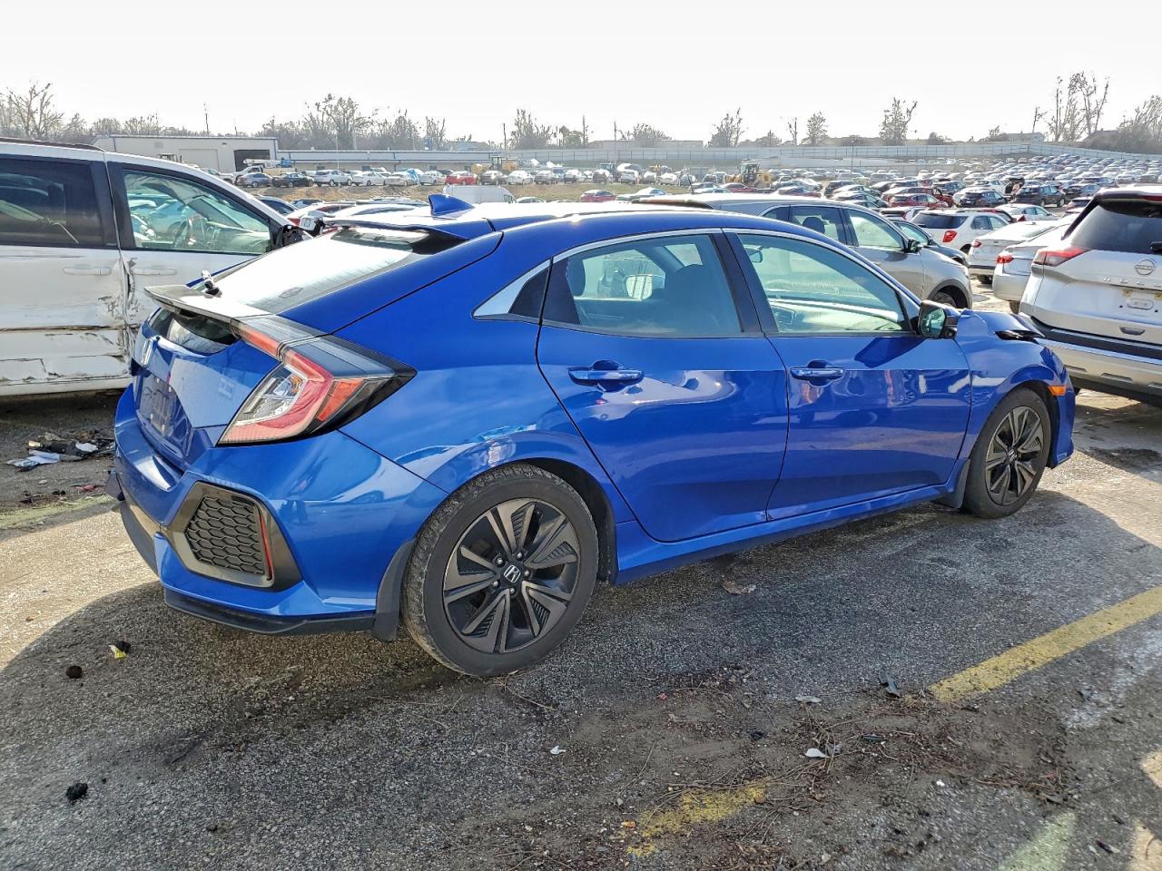2017 HONDA CIVIC EX photo 3