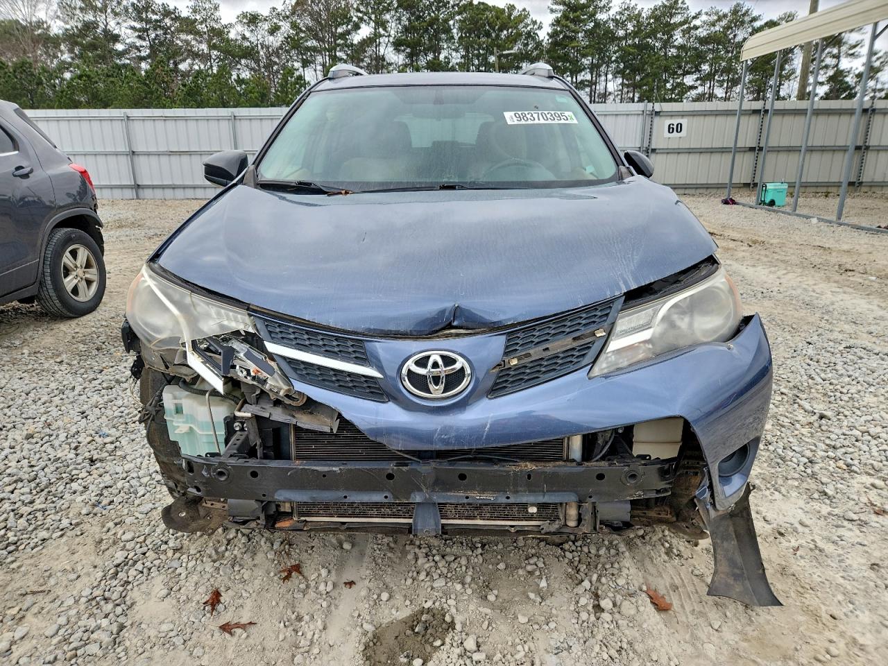 2013 TOYOTA RAV4 LE photo 5