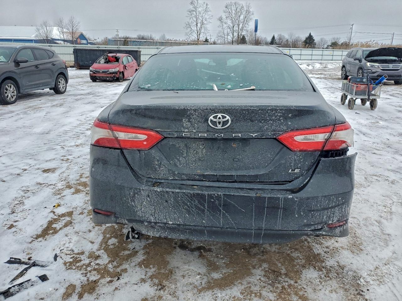 2018 TOYOTA CAMRY L photo 6