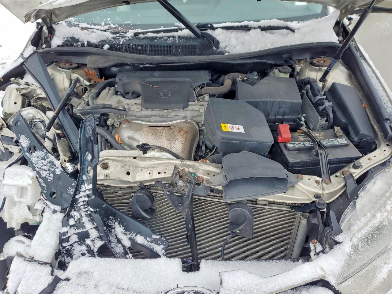 2017 TOYOTA CAMRY LE photo 11