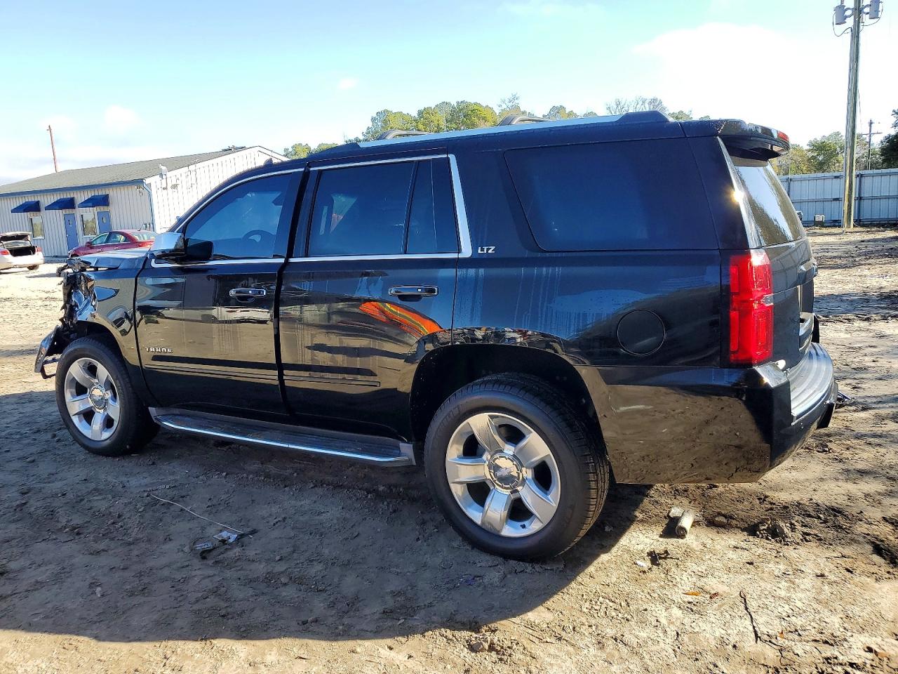 2015 CHEVROLET TAHOE K1500 LTZ photo 3