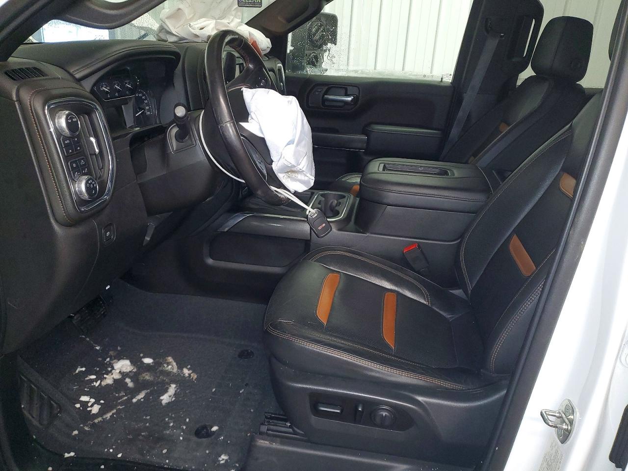 2021 GMC SIERRA K1500 AT4 photo 7