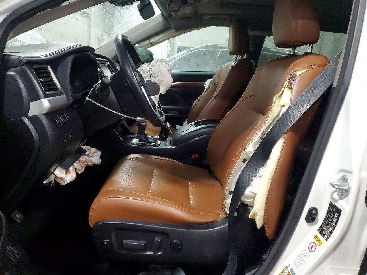 2018 TOYOTA HIGHLANDER LIMITED photo 7