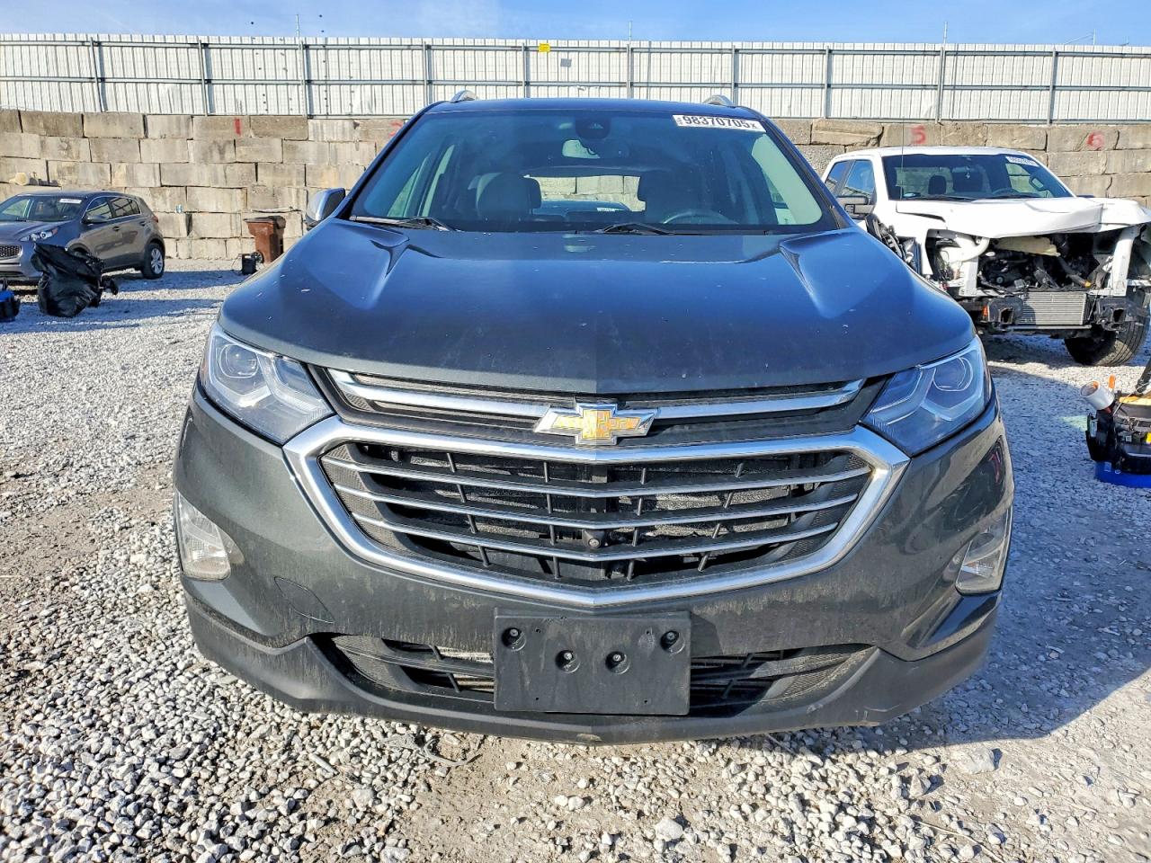 2020 CHEVROLET EQUINOX PREMIER photo 5