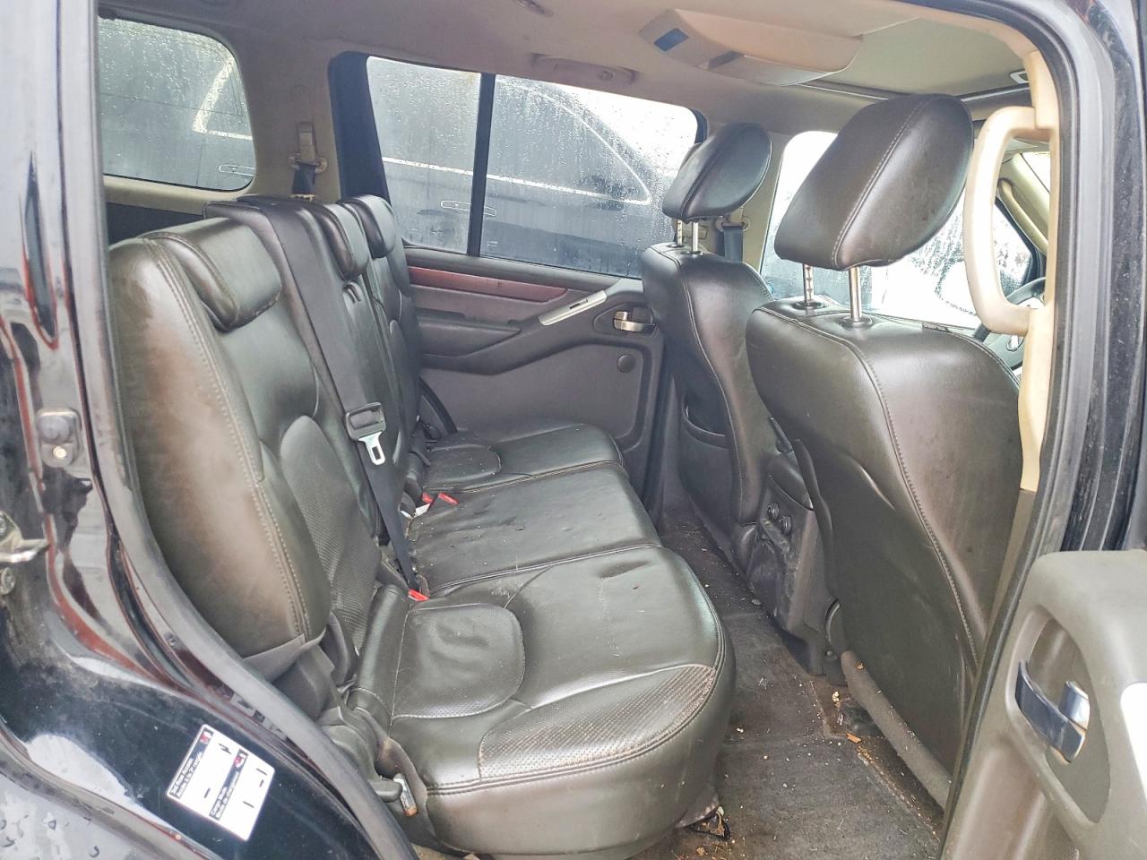 2011 NISSAN PATHFINDER S photo 11