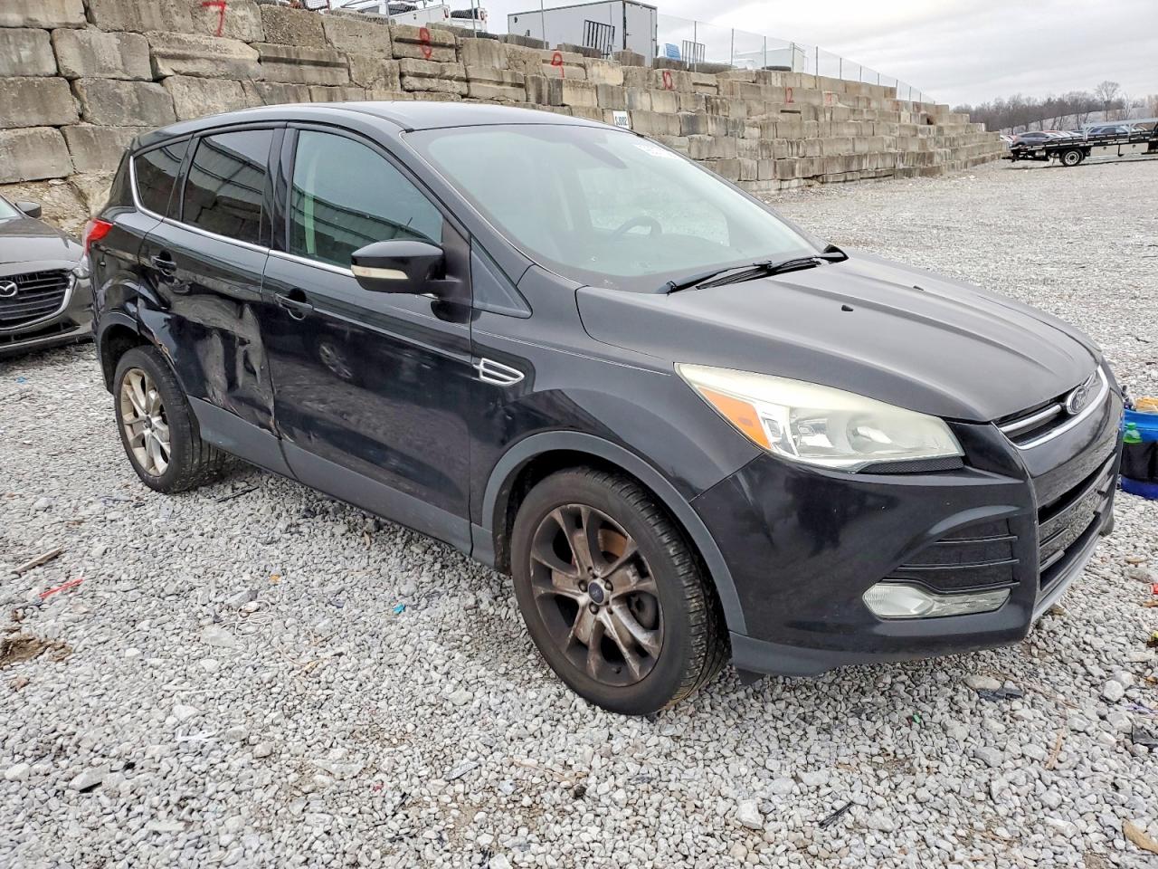 2013 FORD ESCAPE SEL photo 4