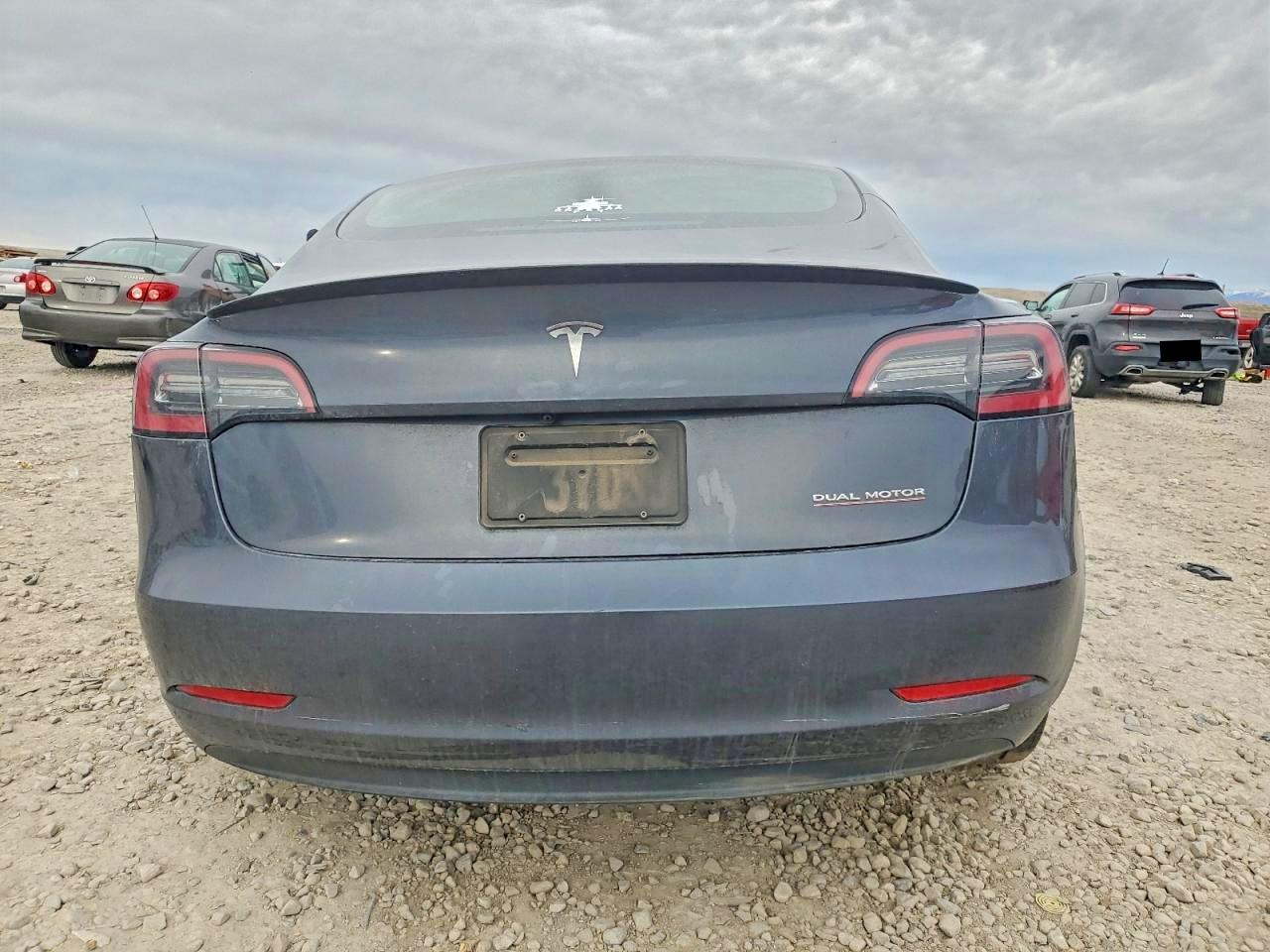 2023 TESLA MODEL 3 photo 6
