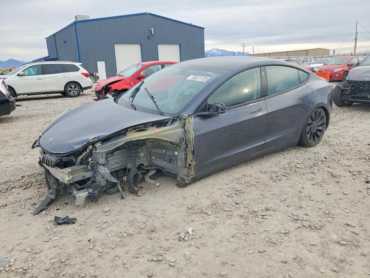 2023 TESLA MODEL 3