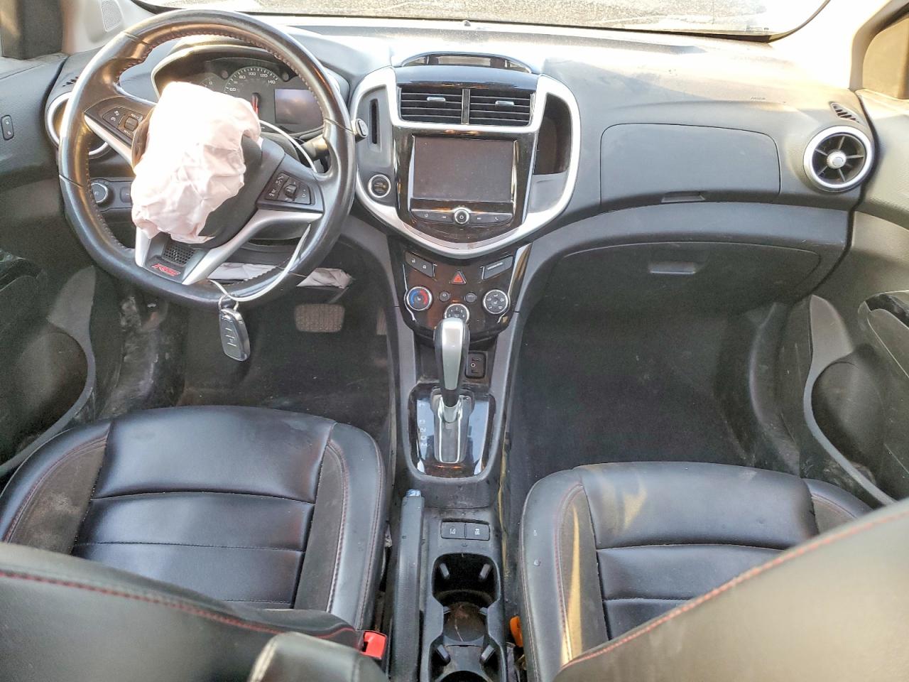 2017 CHEVROLET SONIC PREMIER photo 8