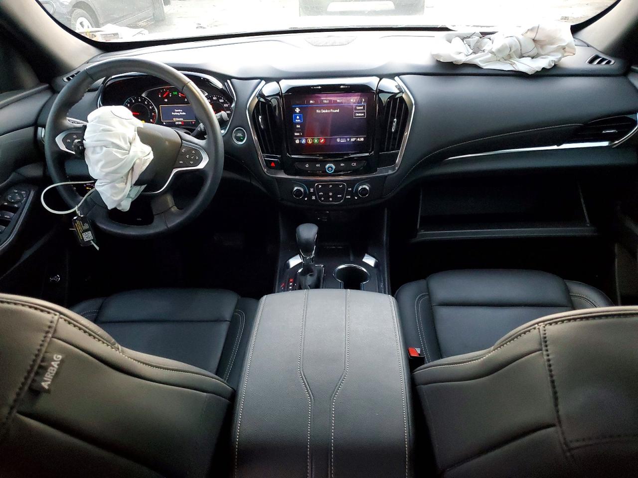 2023 CHEVROLET TRAVERSE LT photo 8