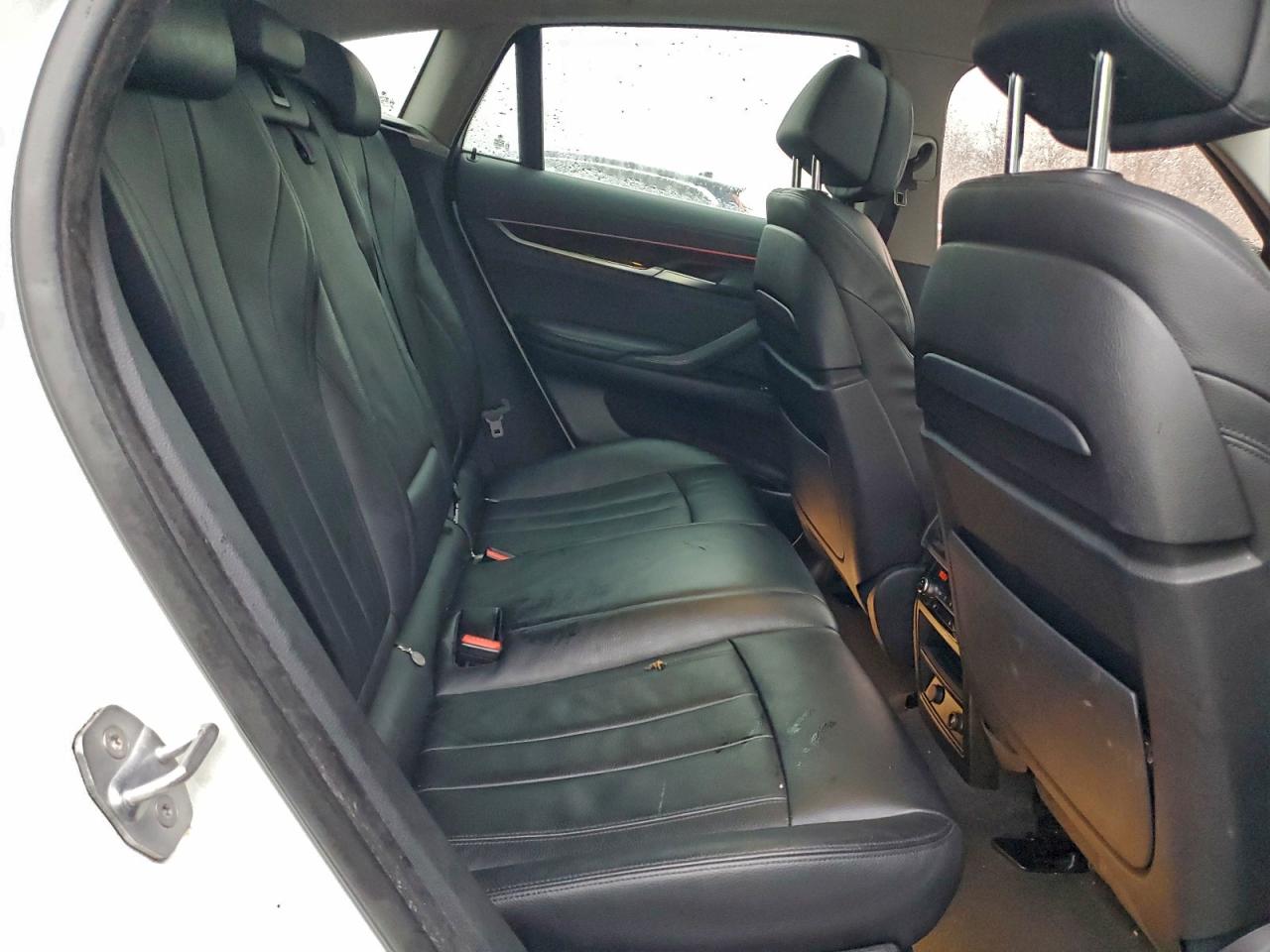 2016 BMW X6 XDRIVE35I photo 11