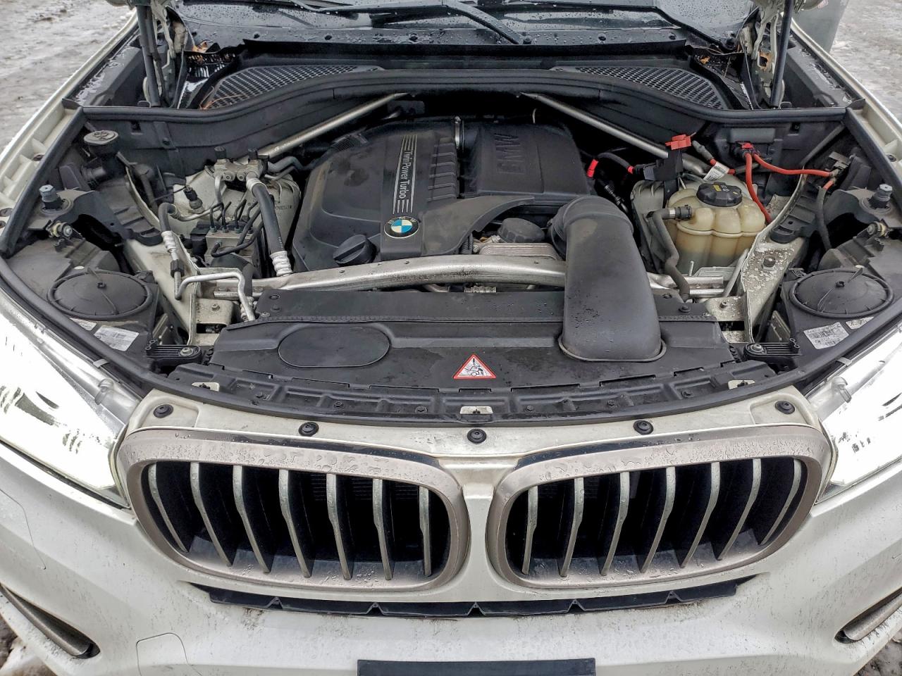 2016 BMW X6 XDRIVE35I photo 12