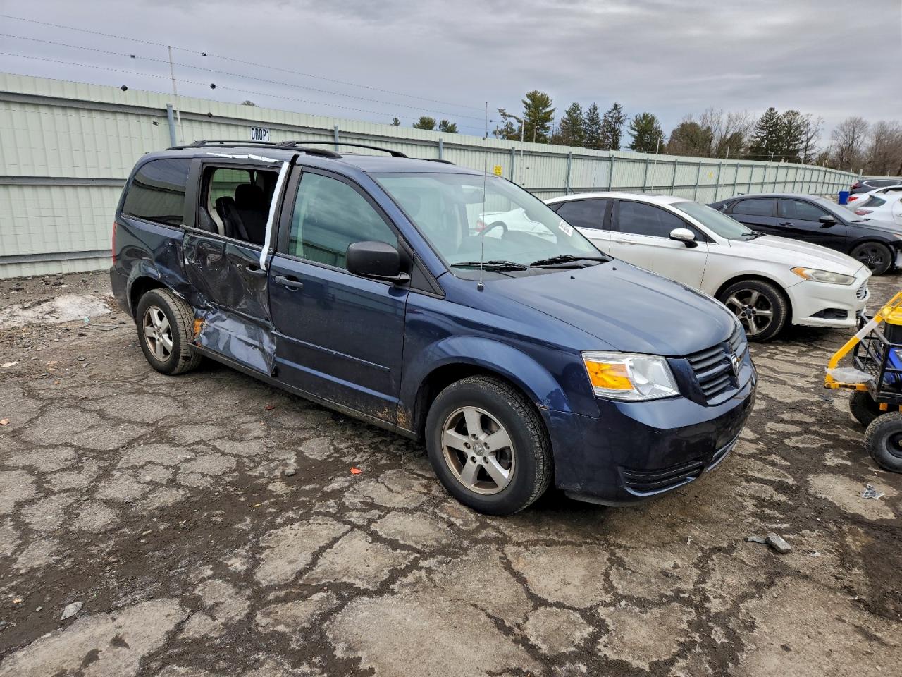 2008 DODGE GRAND CARAVAN SE photo 4