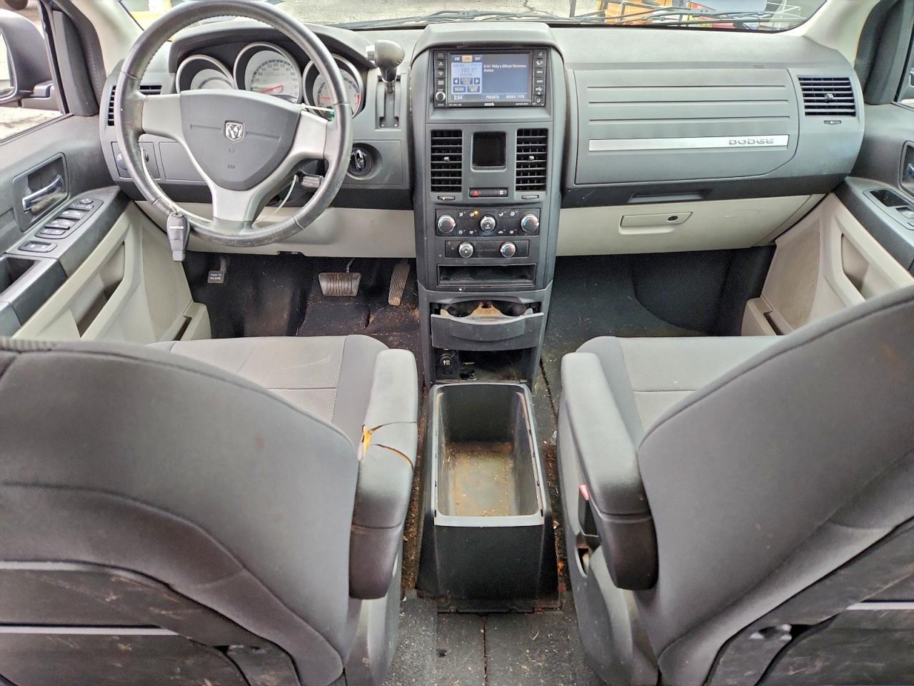 2008 DODGE GRAND CARAVAN SE photo 8