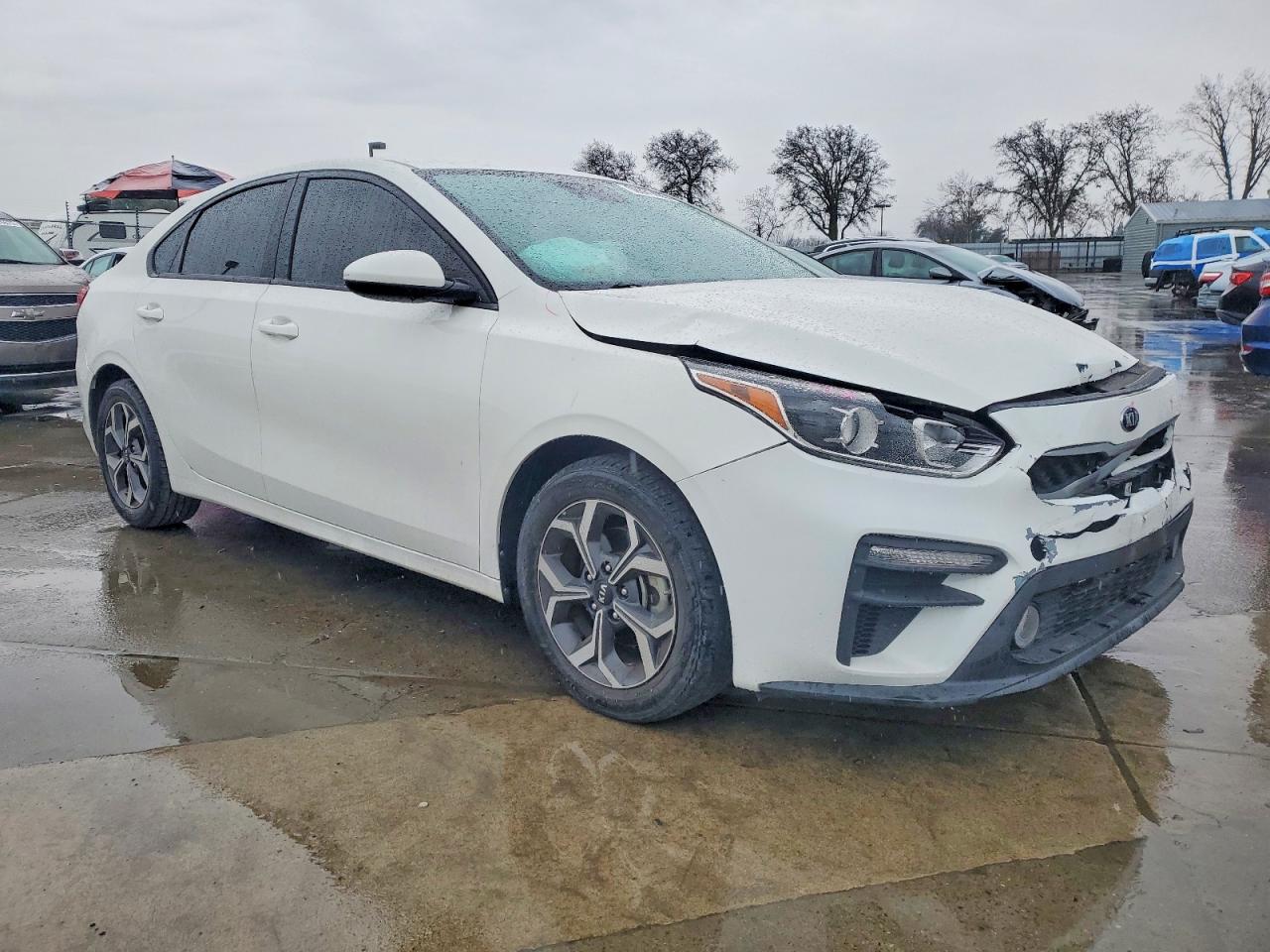 2020 KIA FORTE FE photo 4