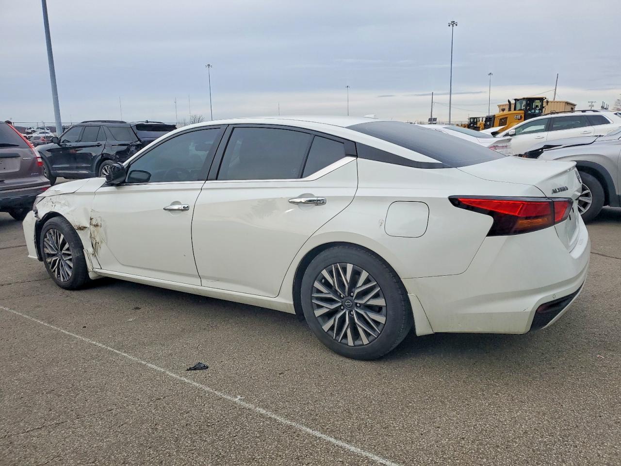 2024 NISSAN ALTIMA SV photo 2