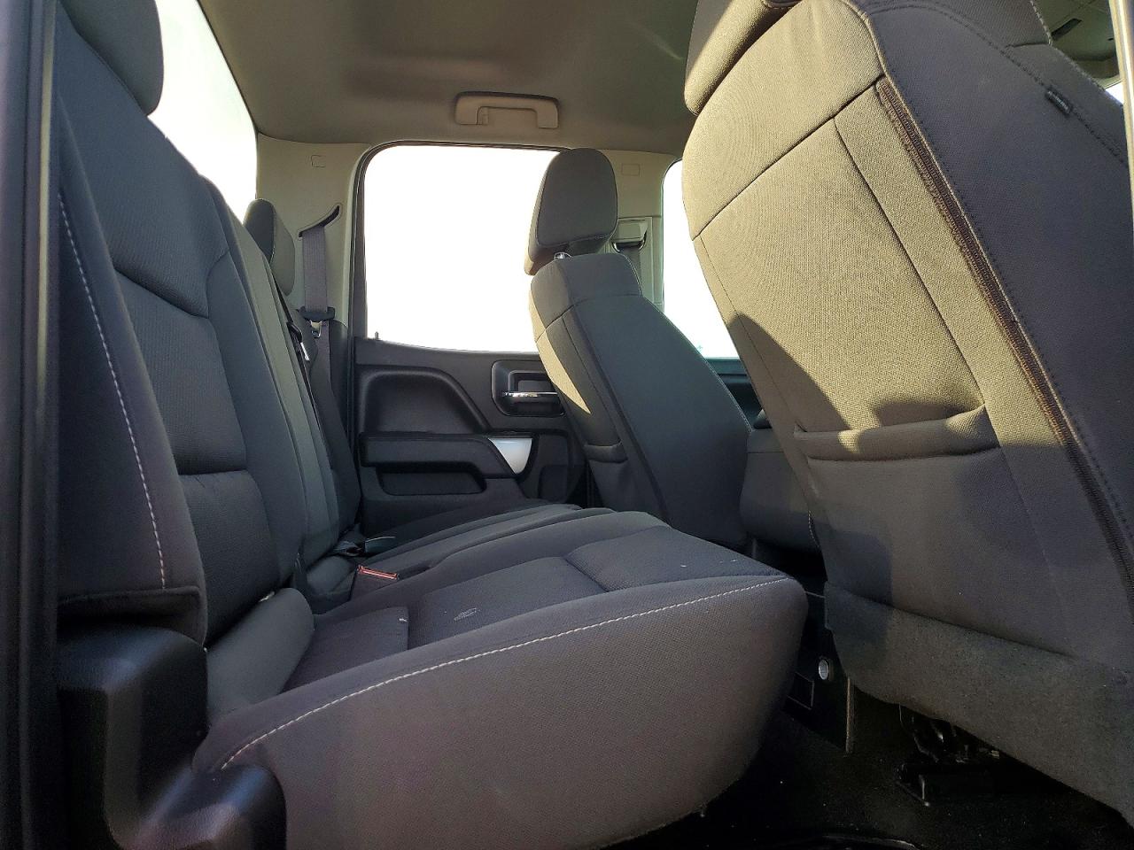 2017 CHEVROLET SILVERADO C1500 LT photo 10
