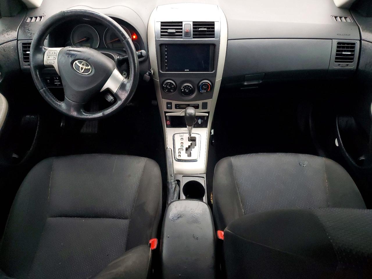 2010 TOYOTA COROLLA BASE photo 8
