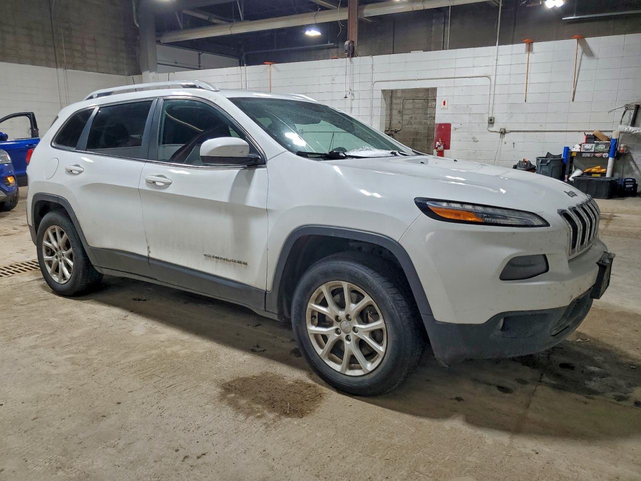 2016 JEEP CHEROKEE LATITUDE photo 4