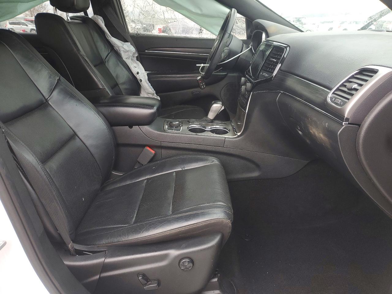 2019 JEEP GRAND CHEROKEE LIMITED photo 7
