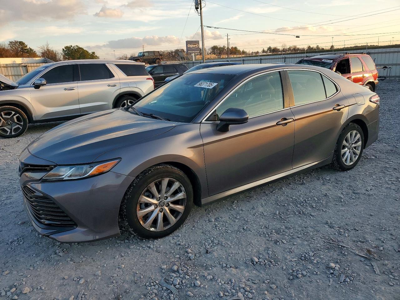 2018 TOYOTA CAMRY