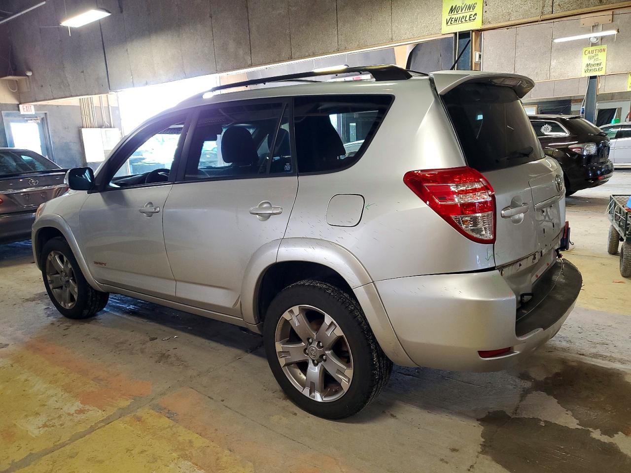 2012 TOYOTA RAV4 SPORT photo 2