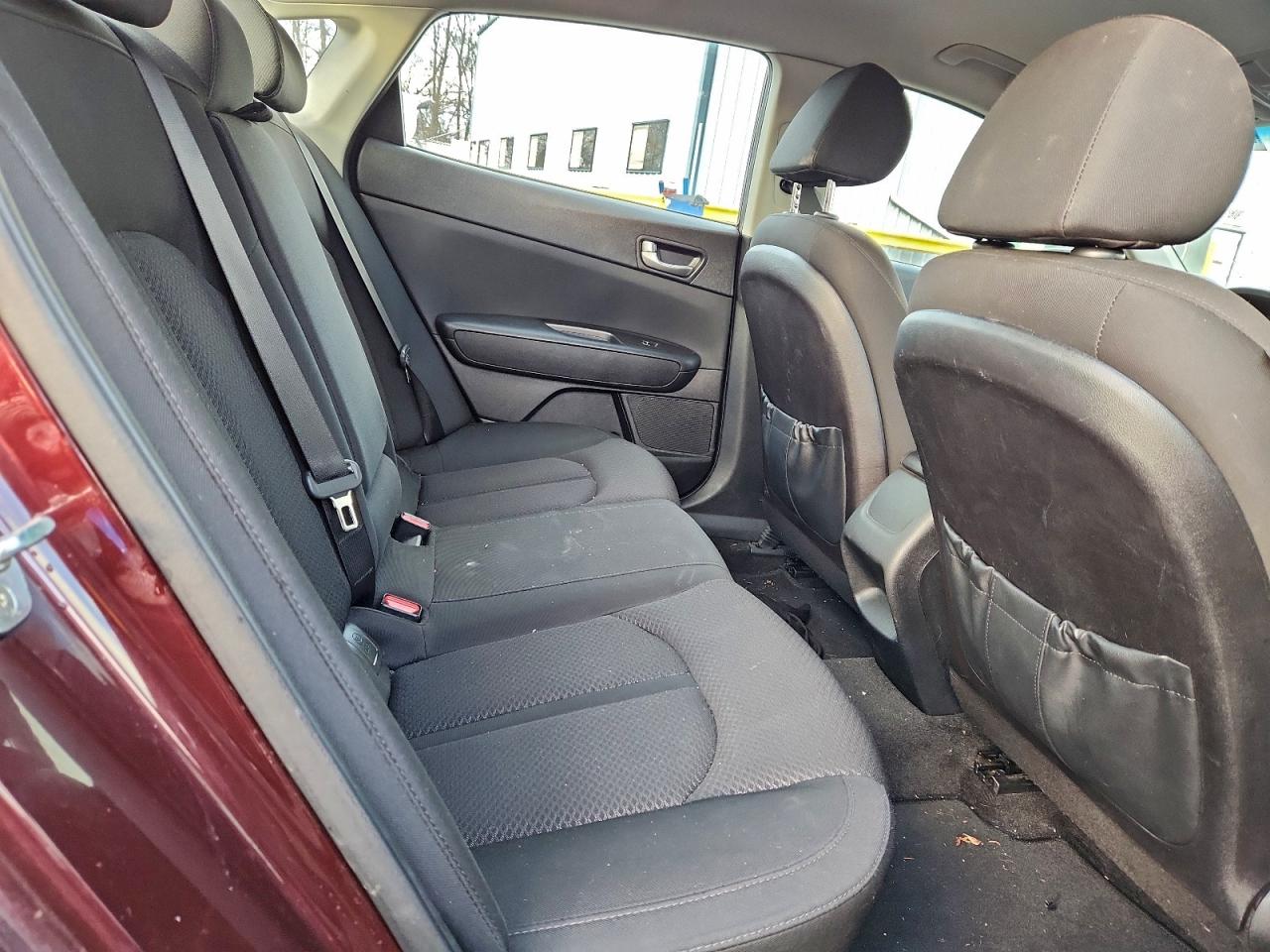 2016 KIA OPTIMA LX photo 10