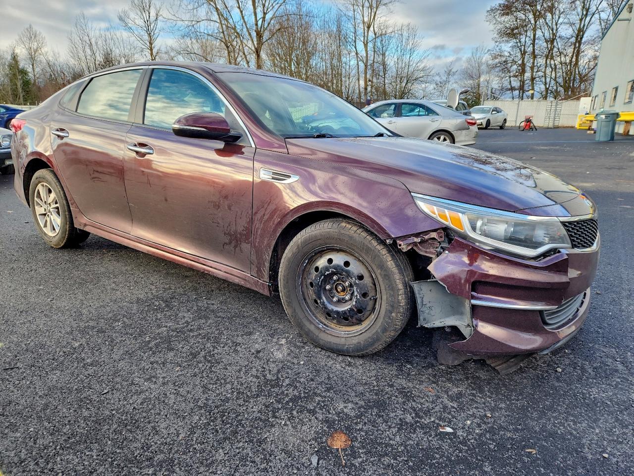 2016 KIA OPTIMA LX photo 4