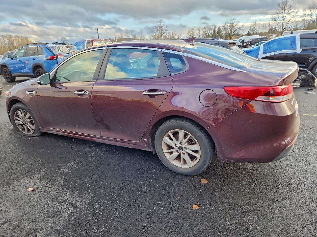 2016 KIA OPTIMA LX photo 2
