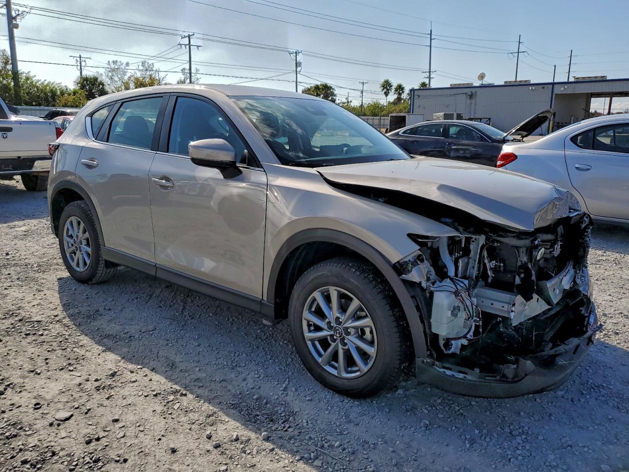 2025 MAZDA CX-5 photo 4